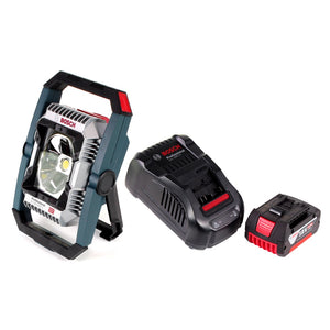 Bosch GLI 18V-2200 C Akku Lampe 18V 2200lm Bluetooth ( 0601446501 ) + 1x 5,0 Ah Akku + Ladegerät