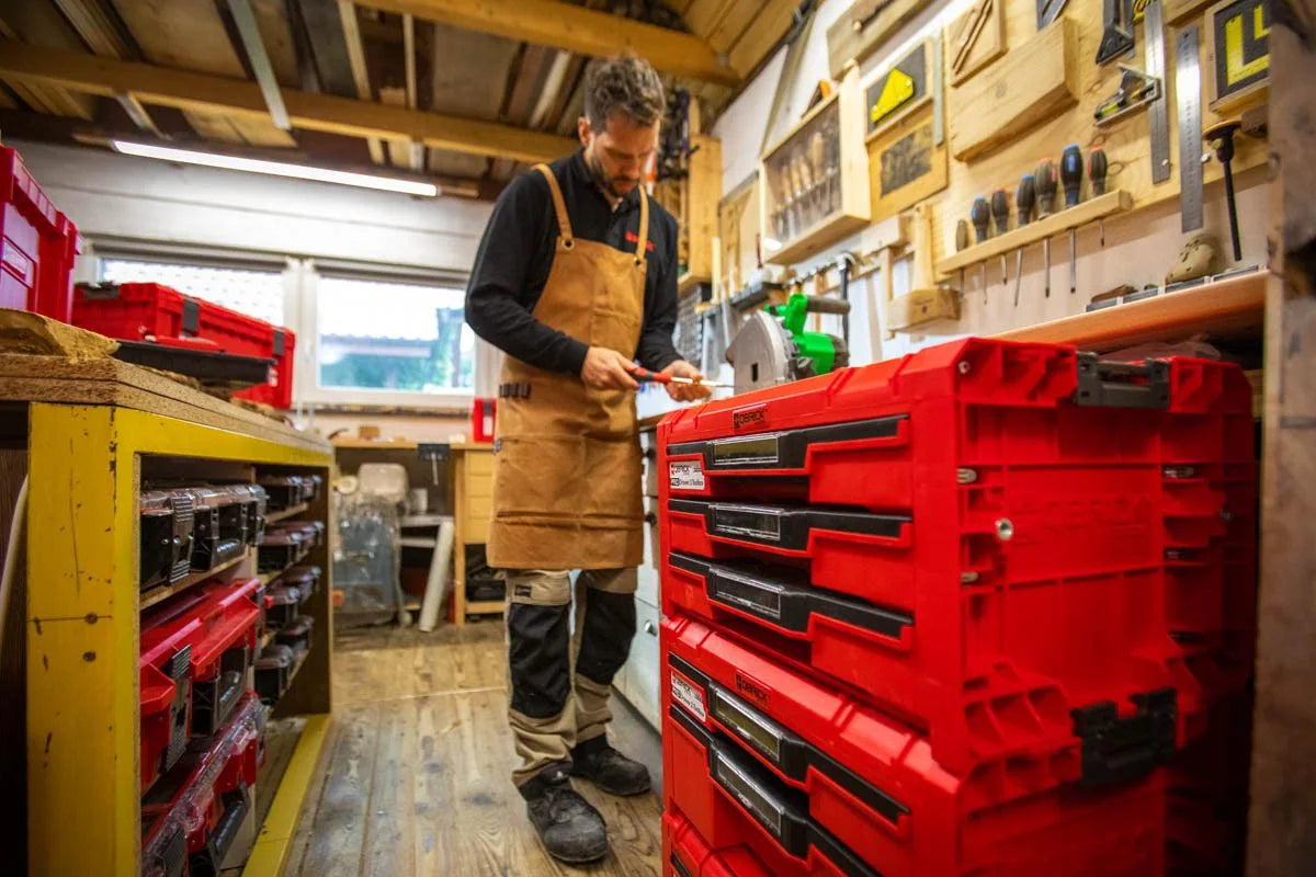 Qbrick System PRO Drawer 3 Toolbox 2.0 Expert stapelbar 450 x 310 x 244 mm 3x 4,5 l IP54 mit drei Schubläden 21 Inlays