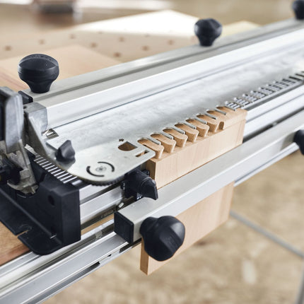 Festool VS 600 SZ 20 Schwalbenschwanzzinken-Schablone ( 488878 ) für OF 900, OF 1000, OF 1010, OF 1010 R, OF 1400