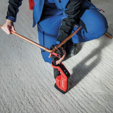 Rothenberger Romax Compact III crimpadora sin cable Basic Set 1 18 V 19 kN ( 1000004267 ) + 1x batería recargable 2,0 Ah + cargador