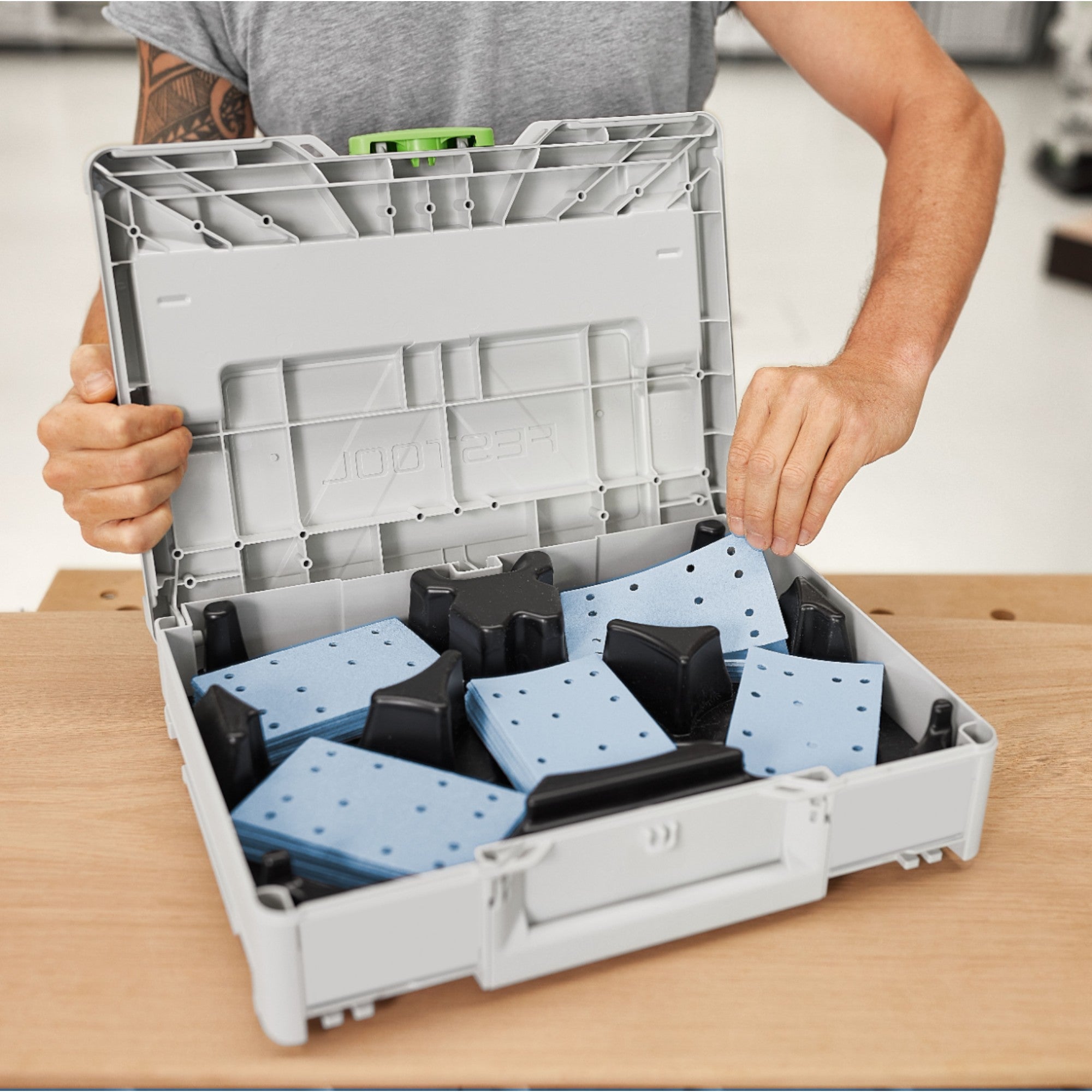 Festool SYS STF 80X133 GR Set Schleifmittel Set P60 P220 100 tlg 578194 fuer Schwingschleifer 80 x 133 mm Systainer 1 - toolbrothers