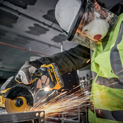 Dewalt cordless multi-material cutter DCS438N ( 8001414501 ) 18 V