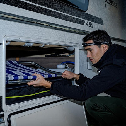 Brennenstuhl LED-Kopfleuchte KL 100 ( 4000873109 ) für Batterien 2xAA Mignon