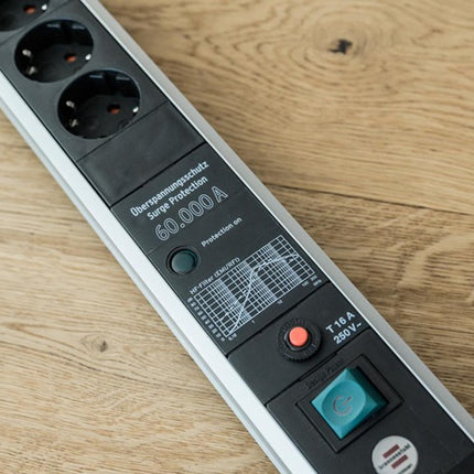 Presa di corrente Brennenstuhl Premium-Protect-Line ( 8001718837 ) 16 A 230 V nero/argento 3 m PVC 1,5 mm²