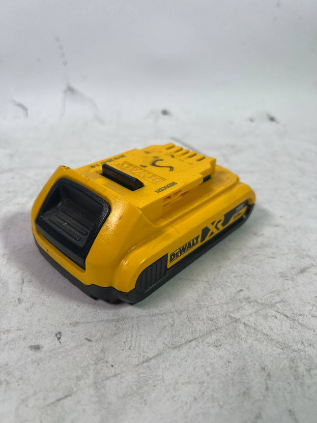 DeWalt DCB 183 Akkupack 18 V 2 0 Ah 2000 mAh XR Li Ion Akku mit Ladestandanzeige Gebraucht 1 - toolbrothers