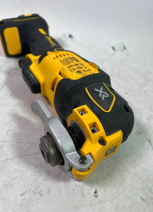 DeWalt DCS 355 N Akku Oszillierer Multitool 18 V Brushless Zubehoer Gebraucht 4 - toolbrothers