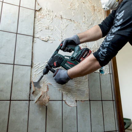 Metabo KH 18 LTX BL 24 Akku Bohrhammer 18 V 2 2 J SDS Plus Brushless 2x LiHDX Akku 4 0 Ah Ladegeraet 4 - toolbrothers