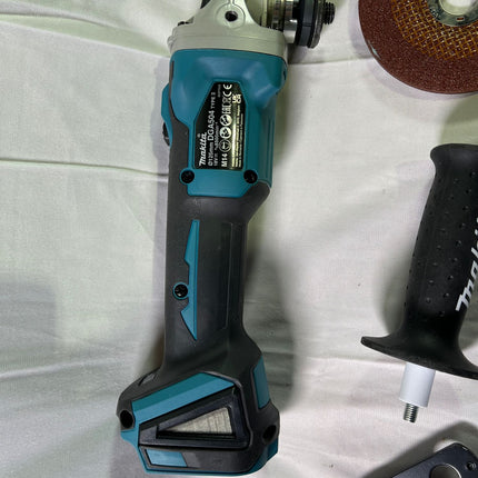 Makita DGA 504 Z Akku Winkelschleifer 18 V 125 mm Brushless Solo ohne Akku ohne Ladegeraet Reparaturgeraet 1 - toolbrothers