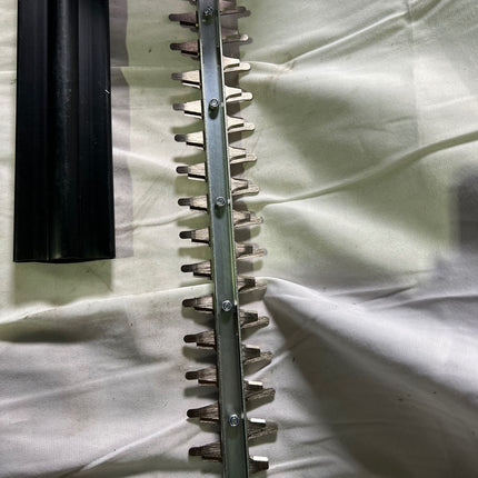 Makita DUH 523 Z Akku Heckenschere 18 V 52 cm Solo ohne Akku ohne Ladegeraet Reparaturgeraet 1 - toolbrothers