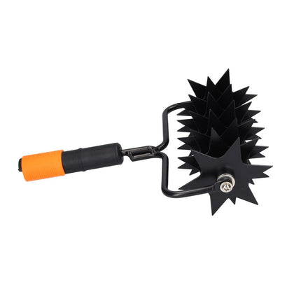 Fiskars QuikFit Sternfräse ( 136524 ) zum Lockern und Feinkrümeln von Böden