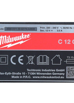 Kit de iniciación de baterías Milwaukee de 12 V con 2 baterías de 1,5 Ah + cargador M12 C12C