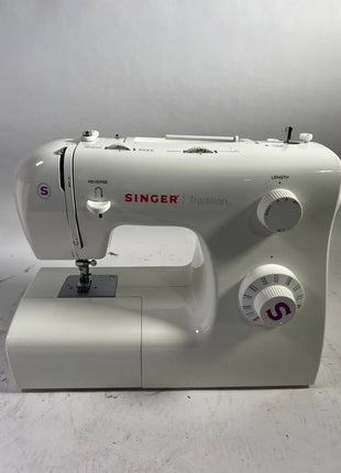 Singer 2263 Tradition Naehmaschine 70 Watt 750 U min 4 mm Stichlaenge 5 mm Stichbreite Neuwertig 1 - toolbrothers