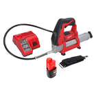 Pistola engrasadora sin cable Milwaukee M12 GG-201C 12 V 562 bar + 1x batería recargable 2,0 Ah + cargador