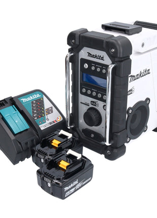 Makita DMR 110 RGNW Akku Baustellenradio 12 V - 18 V IP64 DAB + 2x Akku 6,0 Ah + Ladegerät - Toolbrothers