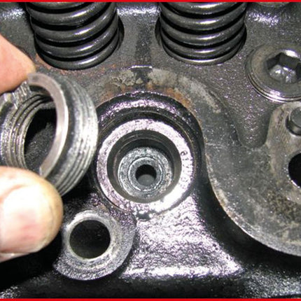 KS TOOLS Zapfenschlüssel für Vorkammern von Mercedes Motoren ( 455.0006 ) - Toolbrothers