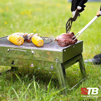Toolbrothers Outdoor przenośny grill węglowy ze stali nierdzewnej do montażu bez użycia narzędzi 43 x 29 x 23 cm Silver Smoker BBQ Pit Grill