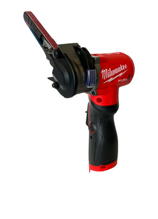 Milwaukee M12 FBFL10-302 Akumulatorowy pilnik taśmowy 12 V 10 x 330 mm + 2x akumulator 3,0 Ah + ładowarka