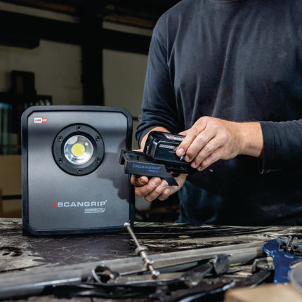 SCANGRIP Proyector LED NOVA 4 CONNECT 30 W 400 - 4000 lm ( 4000873479 )