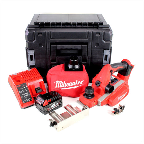 Milwaukee M18 BP - 401 18 V Akku Hobel in Stanley TSTAK Box + M18 B4 4,0 Ah Akku + M12 - M18 Ladegerät - Toolbrothers